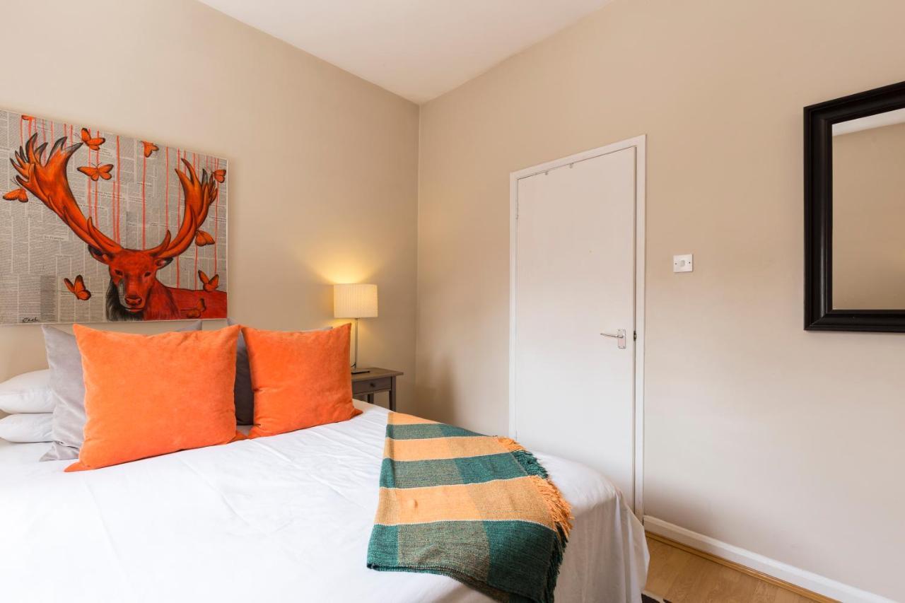 Modernised Apartments 1 And 2 Bedrooms Option Terrace And Balcony High Street Londres Exterior foto
