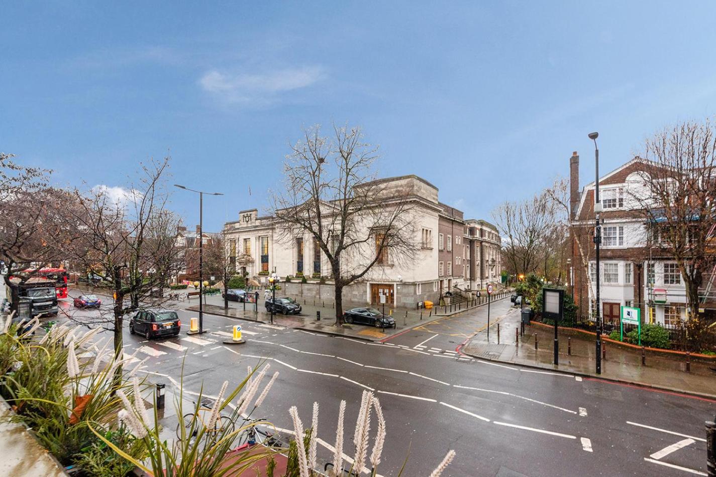Modernised Apartments 1 And 2 Bedrooms Option Terrace And Balcony High Street Londres Exterior foto