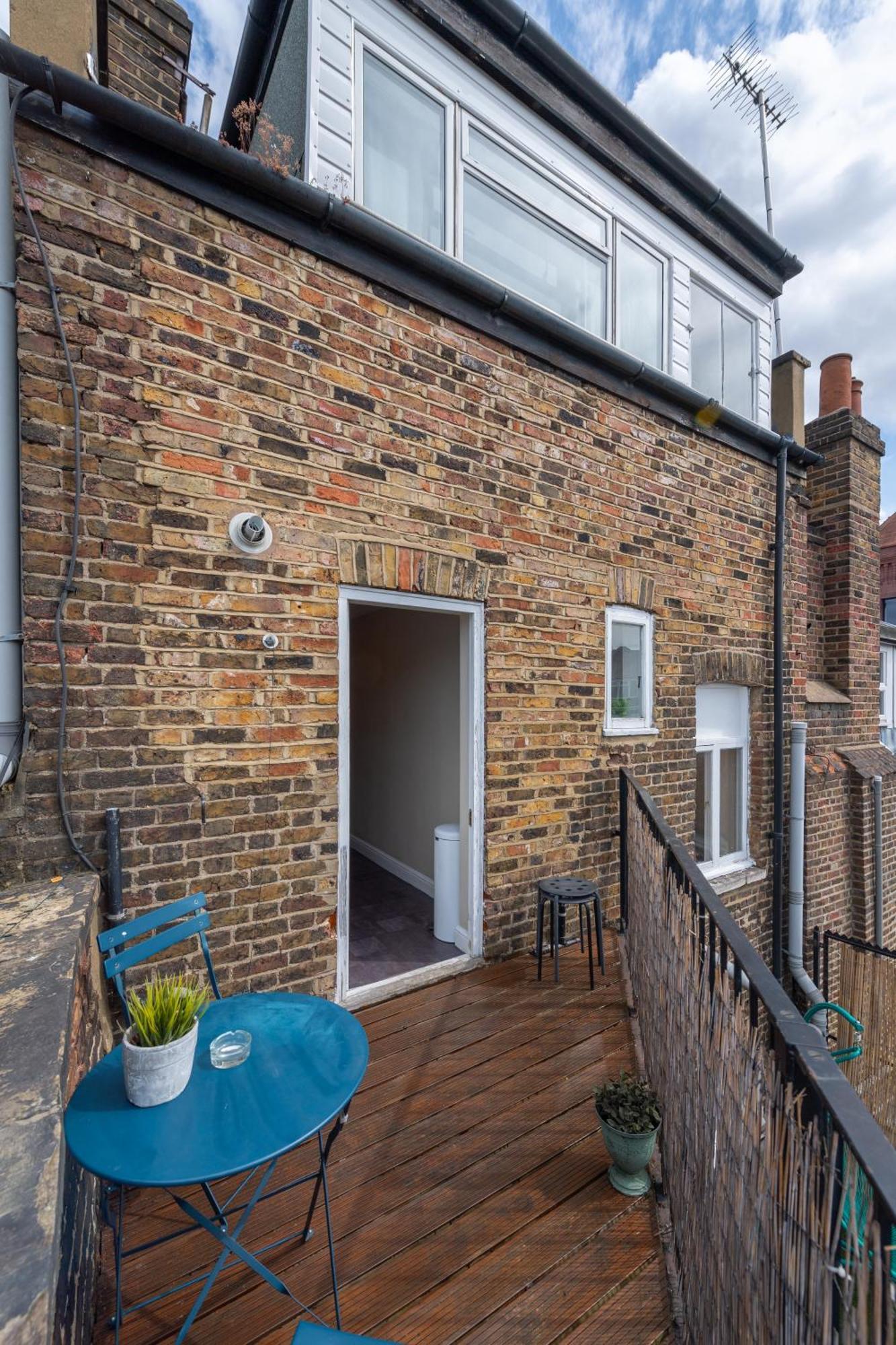 Modernised Apartments 1 And 2 Bedrooms Option Terrace And Balcony High Street Londres Exterior foto